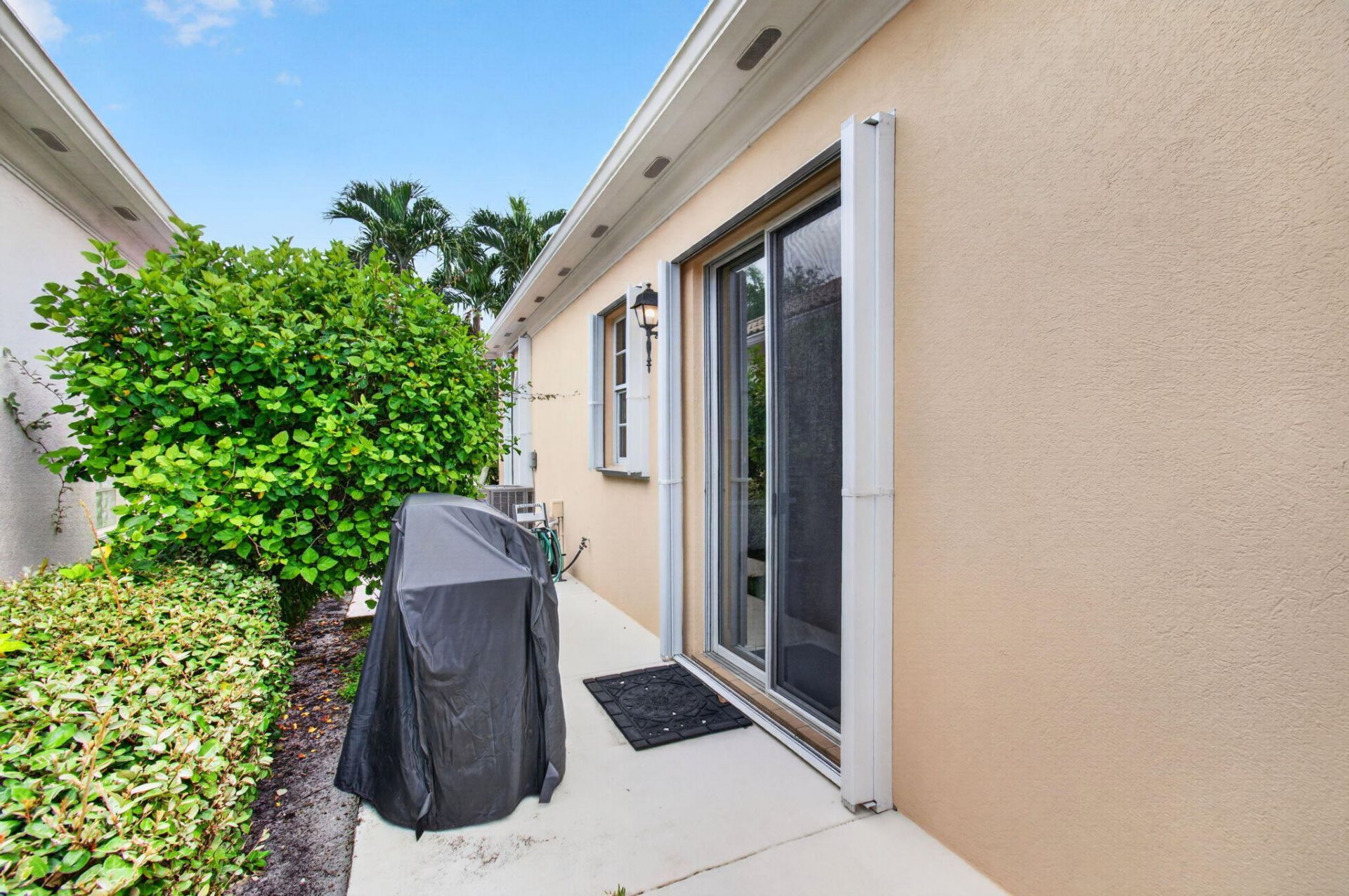 8317 Xanthus Lane, Wellington, FL 33414 Photo