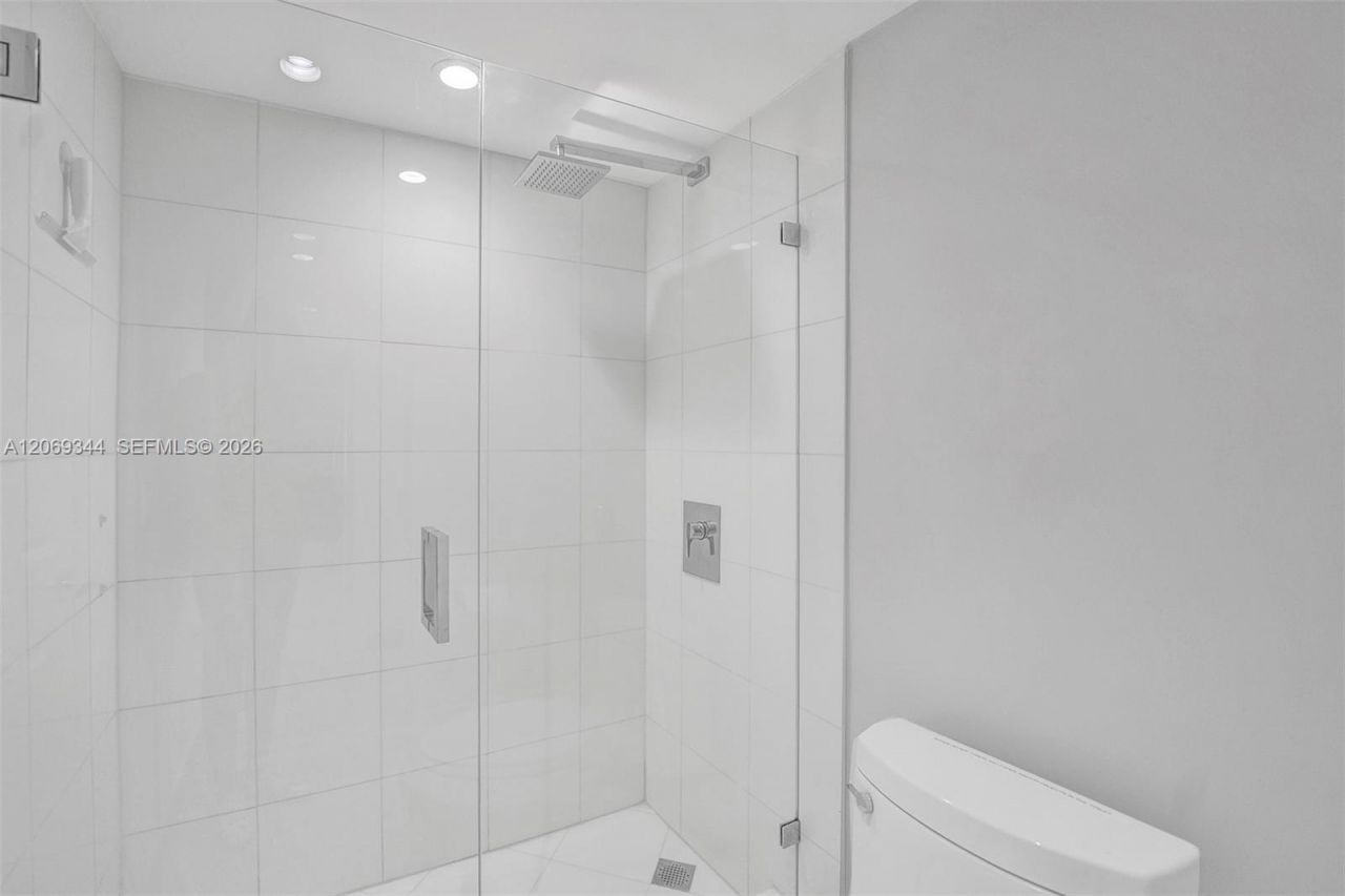 7401 SW 82nd St , Unit 302S, Miami, FL 33143 Photo