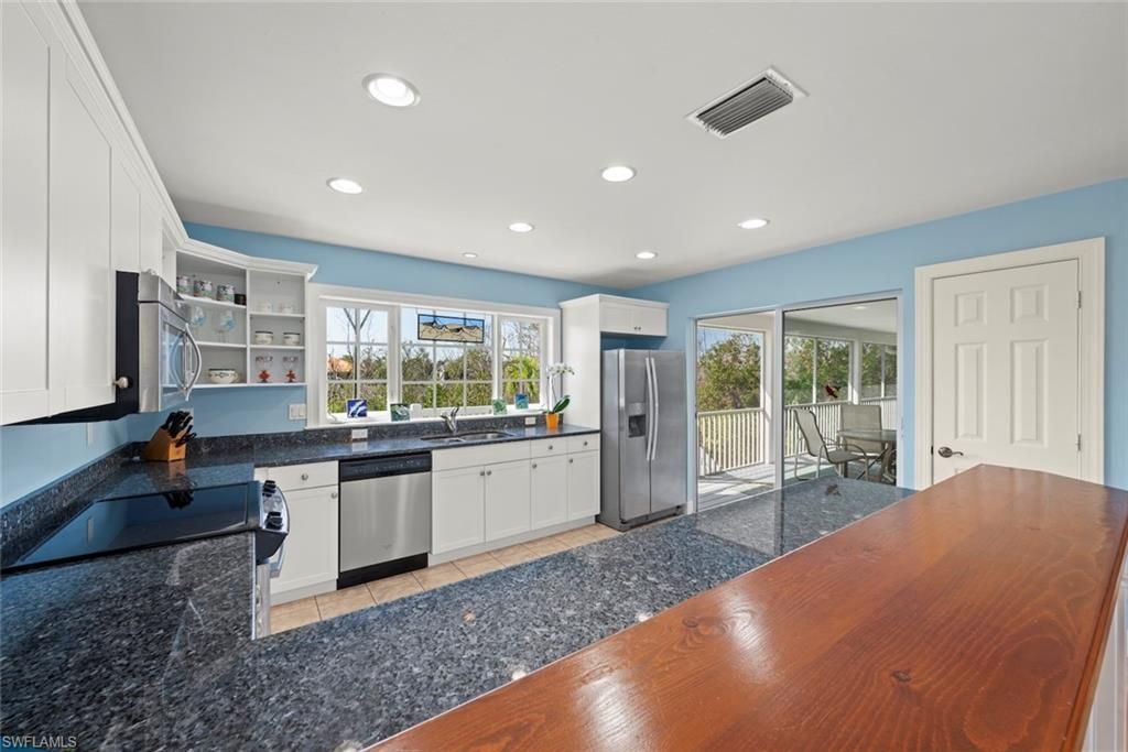 4534 Bowen Bayou Rd , Sanibel, FL 33957 Photo