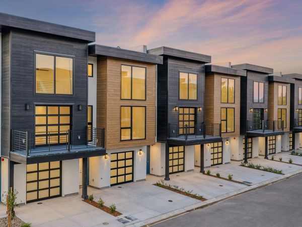 3826 Lakeside Drive, Reno, NV 89509