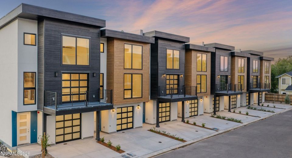 3826 Lakeside Drive, Reno, NV 89509 Photo