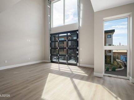 3812 Lakeside Drive, Reno, NV 89509 Photo