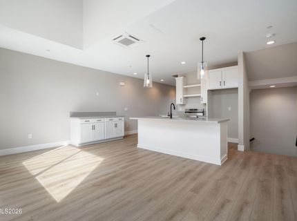 3812 Lakeside Drive, Reno, NV 89509 Photo