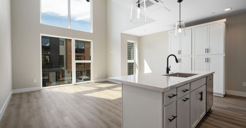 3818 Lakeside Drive, Reno, NV 89509 Photo