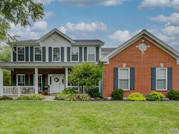 1305 Renaissance Place, Weldon Spring, MO 63304