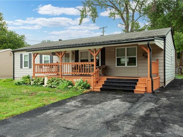 16109 E 17th Street, Independence, MO 64050