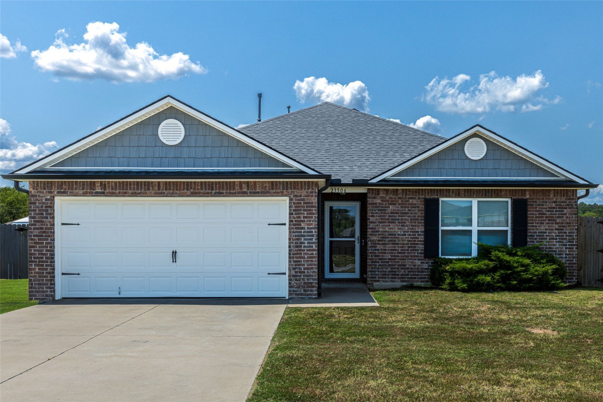23506 S Becky Boulevard, Claremore, OK 74019 Main Photo