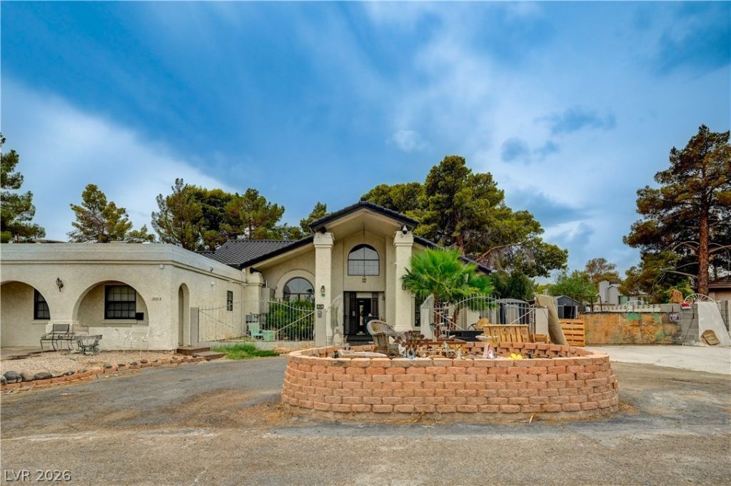 2681 E Hacienda Avenue, Las Vegas, NV 89120 Main Photo