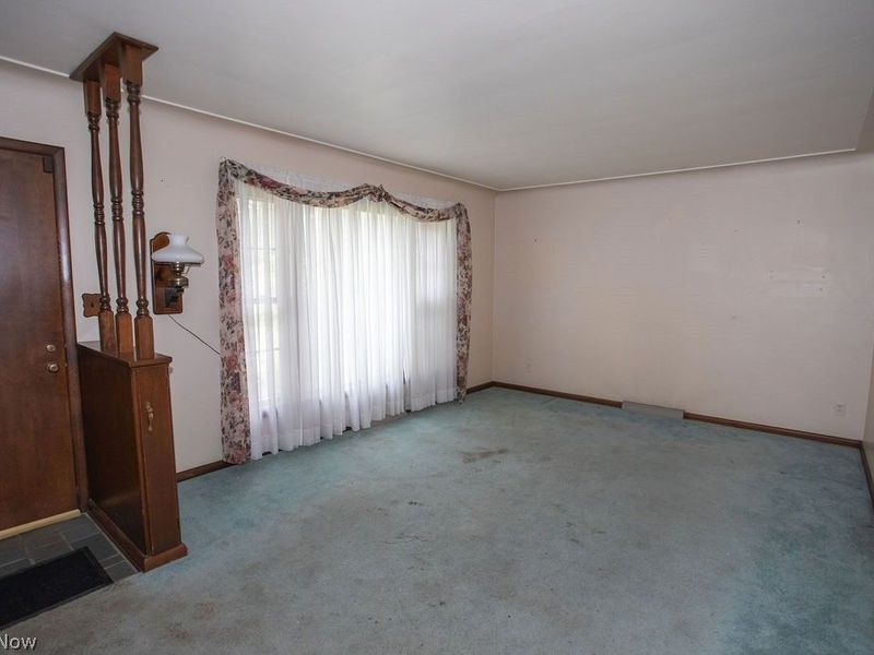 265 Richards Drive, Liberty, OH 44505 Photo 2
