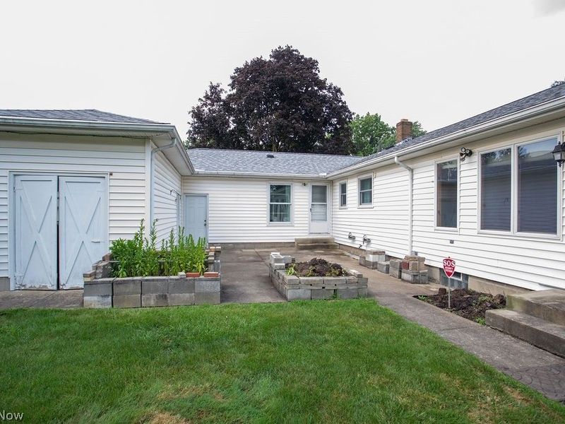 265 Richards Drive, Liberty, OH 44505 Photo 35