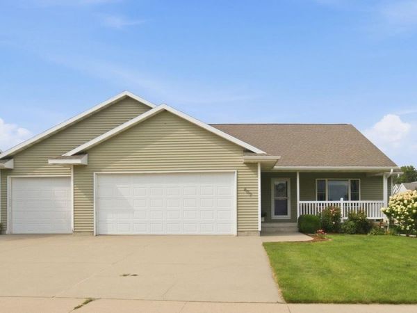 607 Tammy Street, Janesville, IA 50647