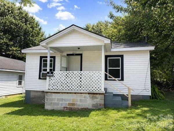 2617 S Calvary Street , Gastonia, NC 28052