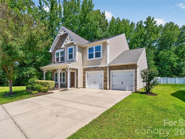 2512 Viburnum Court, Charlotte, NC 28215