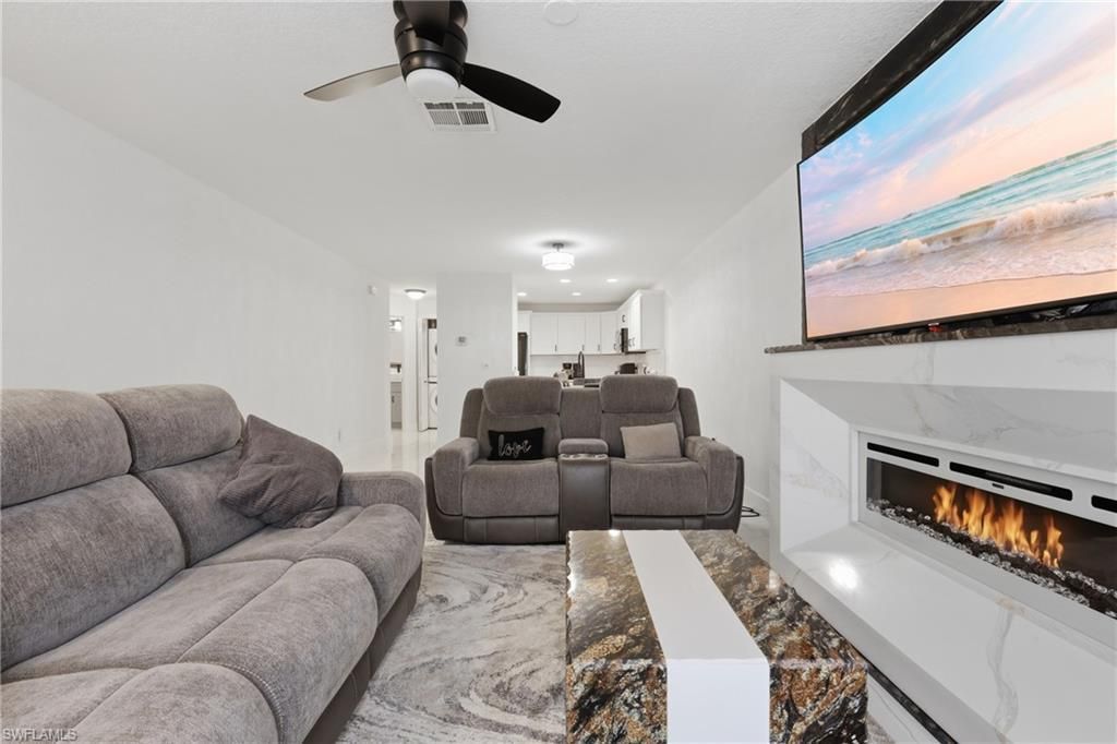 81 Emerald Woods Dr, Unit M3, Naples, FL 34108 Photo