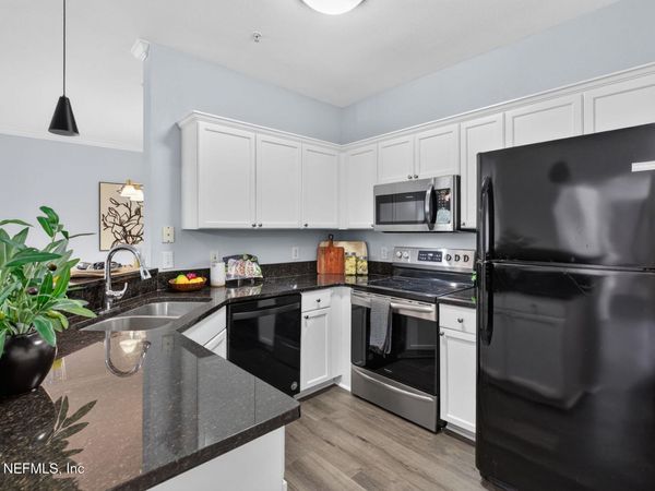 10961 BURNT MILL Road, Unit 423, Jacksonville, FL 32256