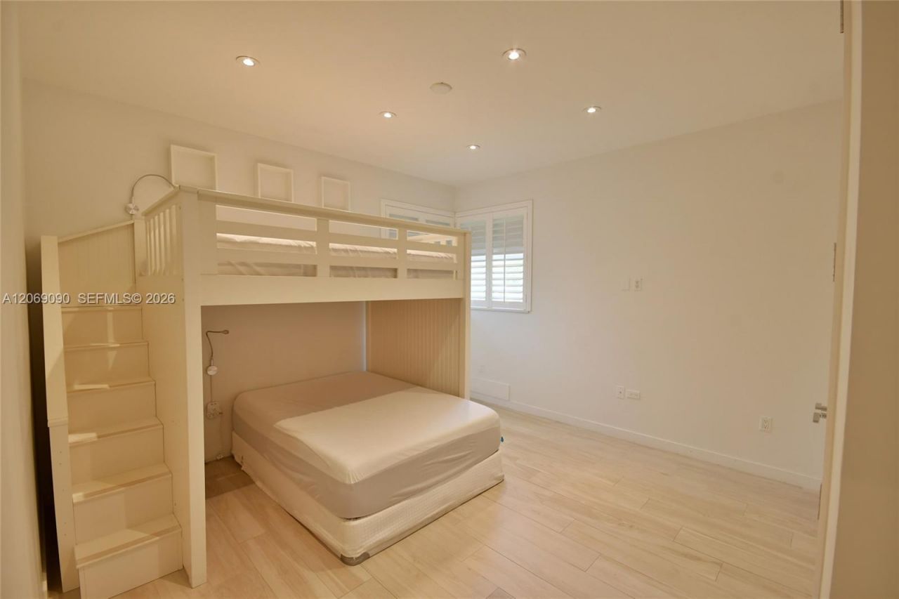 55 Ocean Lane Dr , Unit 4031, Key Biscayne, FL 33149 Photo