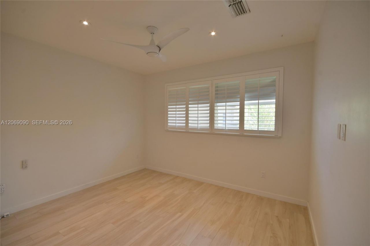 55 Ocean Lane Dr , Unit 4031, Key Biscayne, FL 33149 Photo