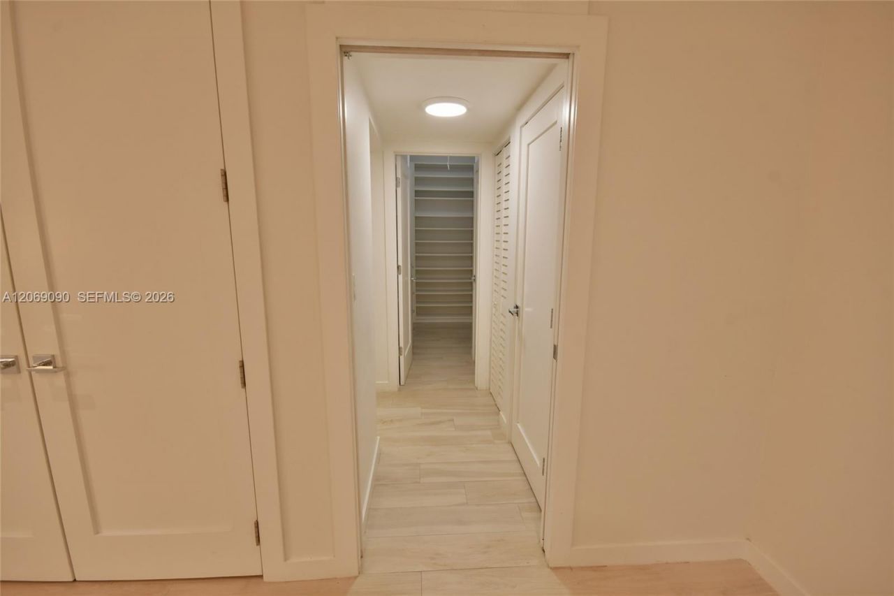 55 Ocean Lane Dr , Unit 4031, Key Biscayne, FL 33149 Photo