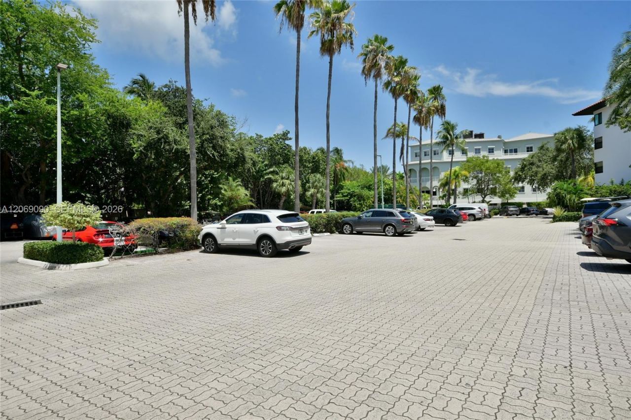 55 Ocean Lane Dr , Unit 4031, Key Biscayne, FL 33149 Photo