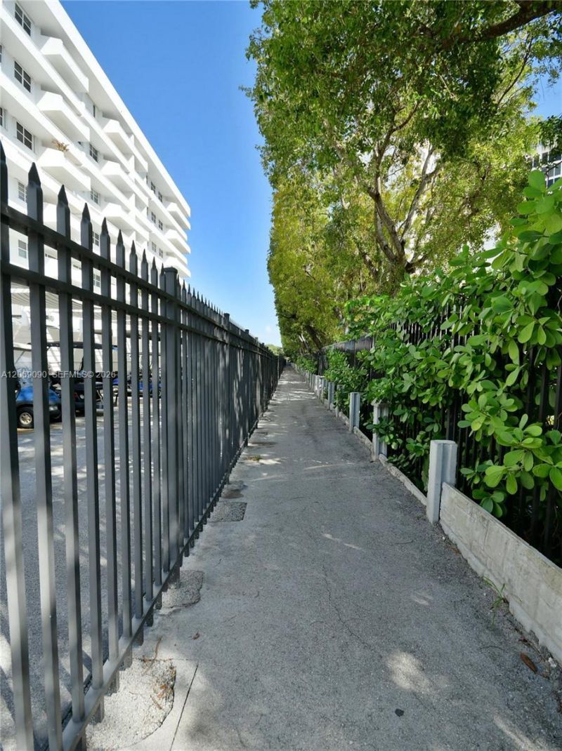 55 Ocean Lane Dr , Unit 4031, Key Biscayne, FL 33149 Photo