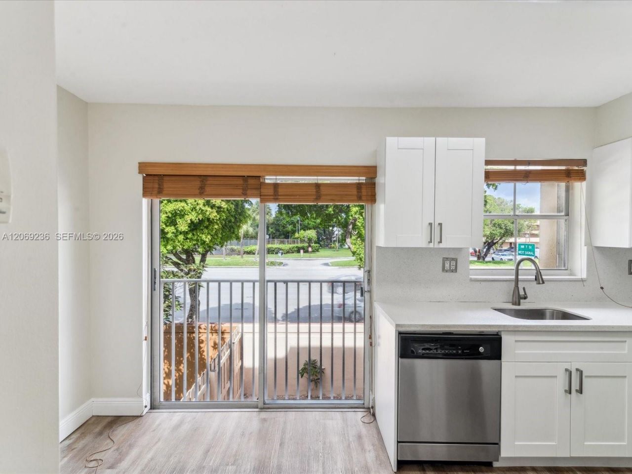 390 NW 86th Pl , Unit 201, Miami, FL 33126 Photo
