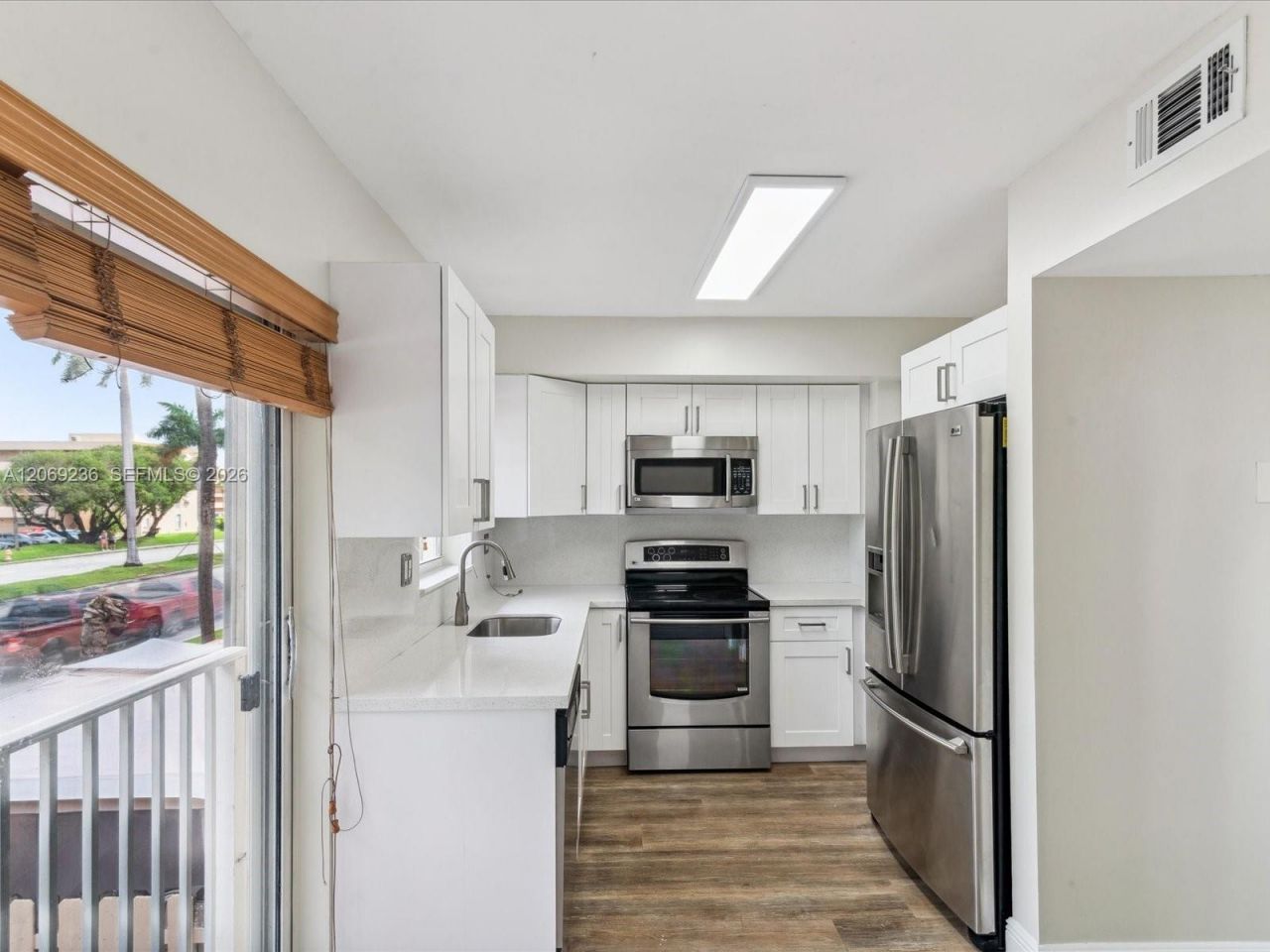 390 NW 86th Pl , Unit 201, Miami, FL 33126 Photo