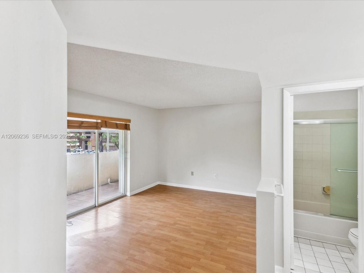 390 NW 86th Pl , Unit 201, Miami, FL 33126 Photo