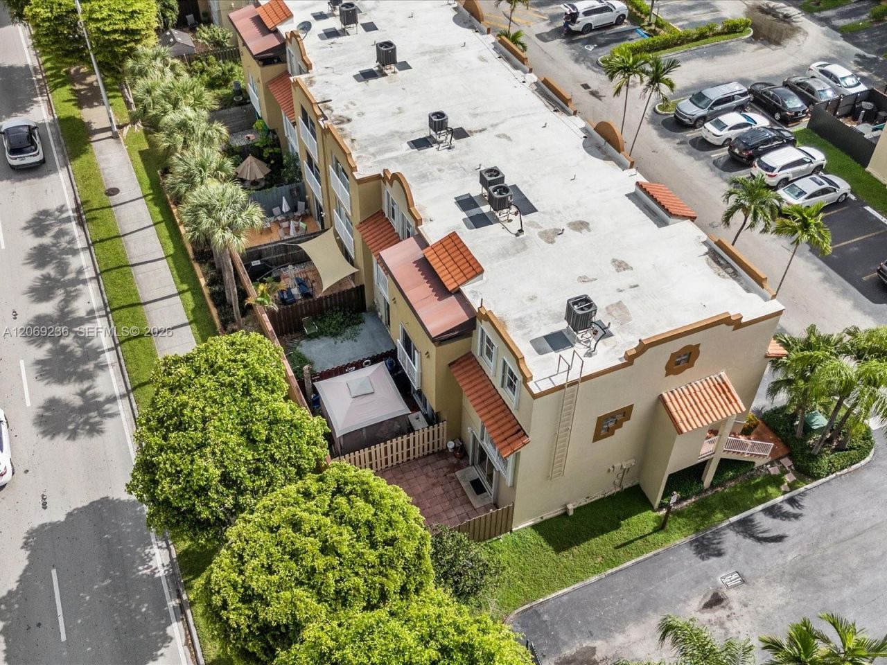 390 NW 86th Pl , Unit 201, Miami, FL 33126 Photo