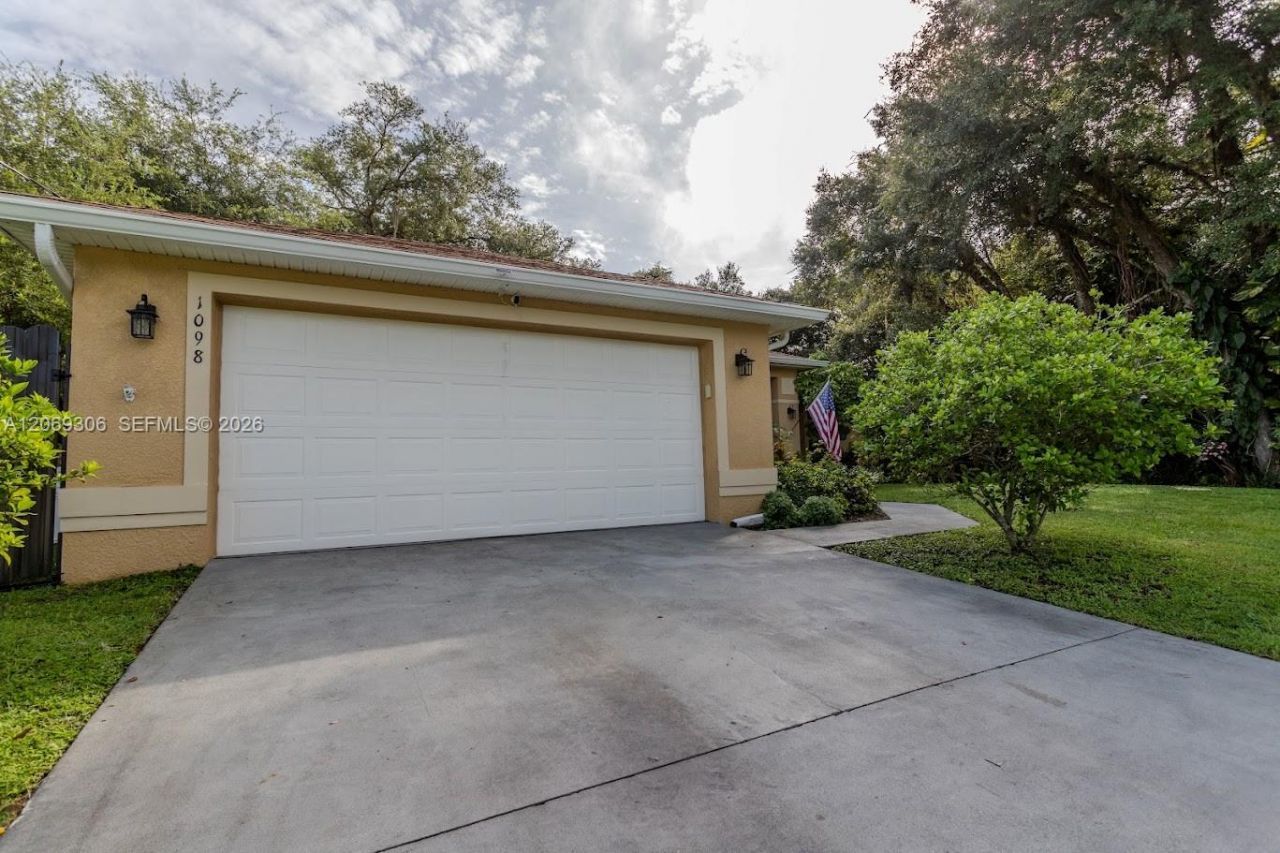 1098 Mission Ln , Labelle, FL 33935 Photo