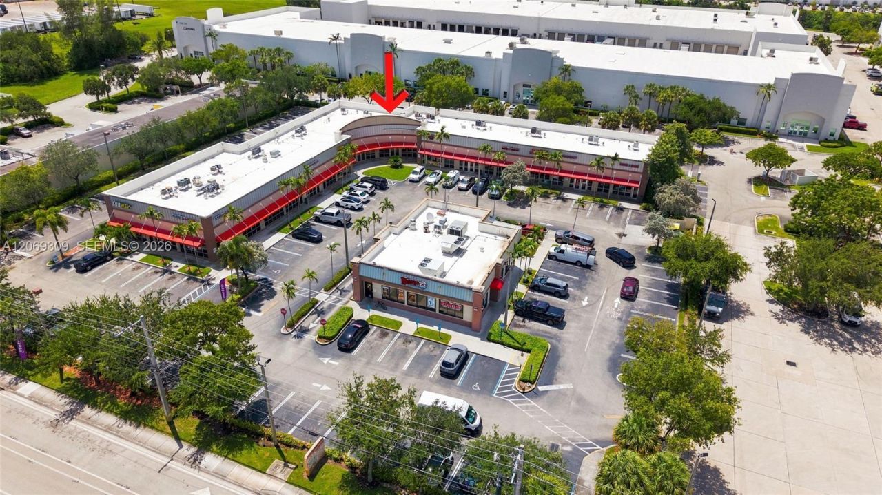 3930 #3942b Pembroke Rd , Hollywood, FL 33021 Photo