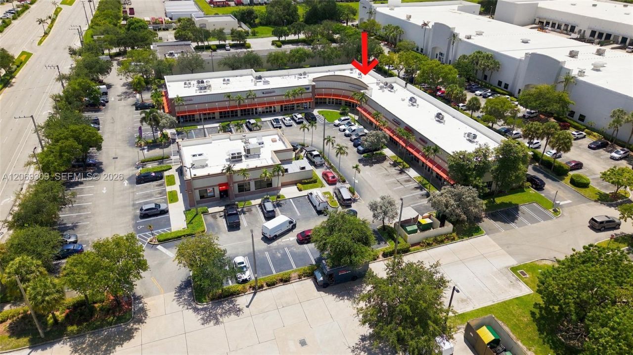 3930 #3942b Pembroke Rd , Hollywood, FL 33021 Photo