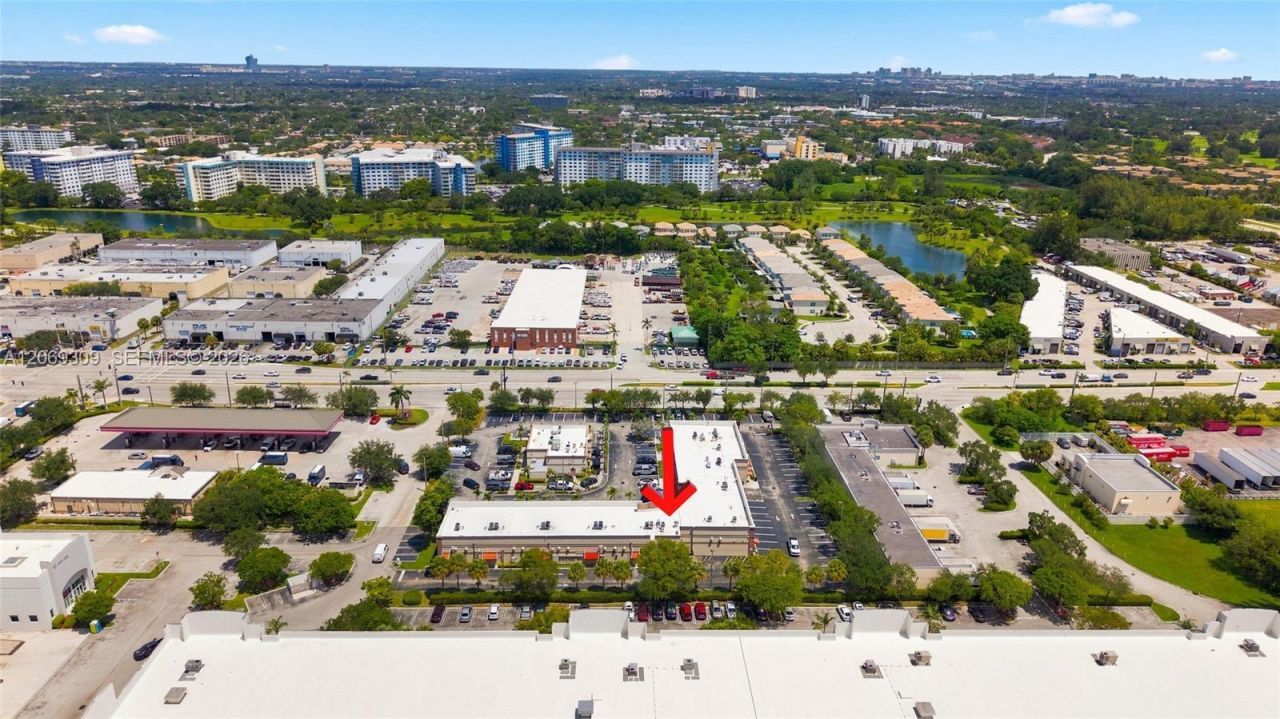 3930 #3942b Pembroke Rd , Hollywood, FL 33021 Photo