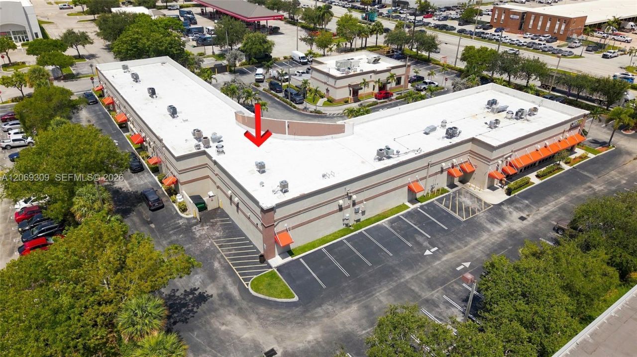 3930 #3942b Pembroke Rd , Hollywood, FL 33021 Photo
