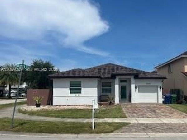 28405 SW 130th Pl, Homestead, FL 33033