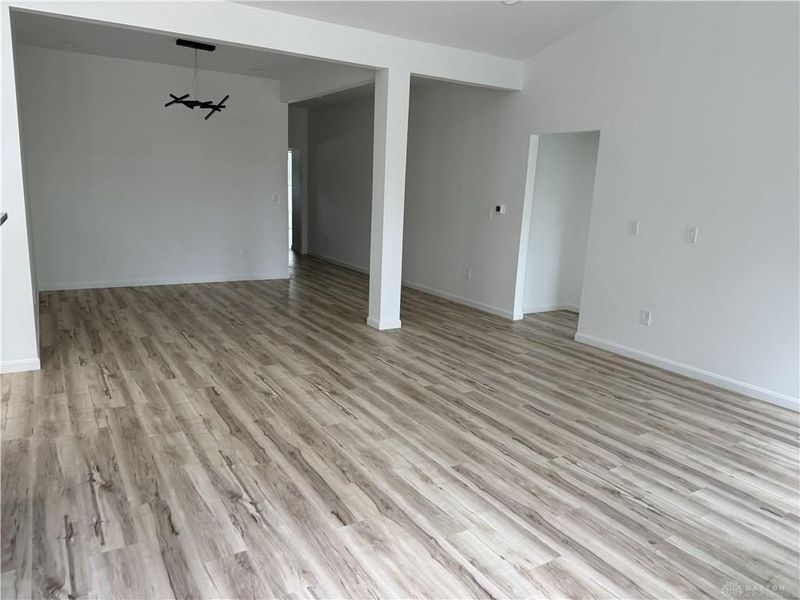 681 Waldsmith Way, Vandalia, OH 45377 Photo 9