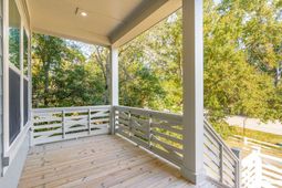 1127 Hamlin Road photo 4