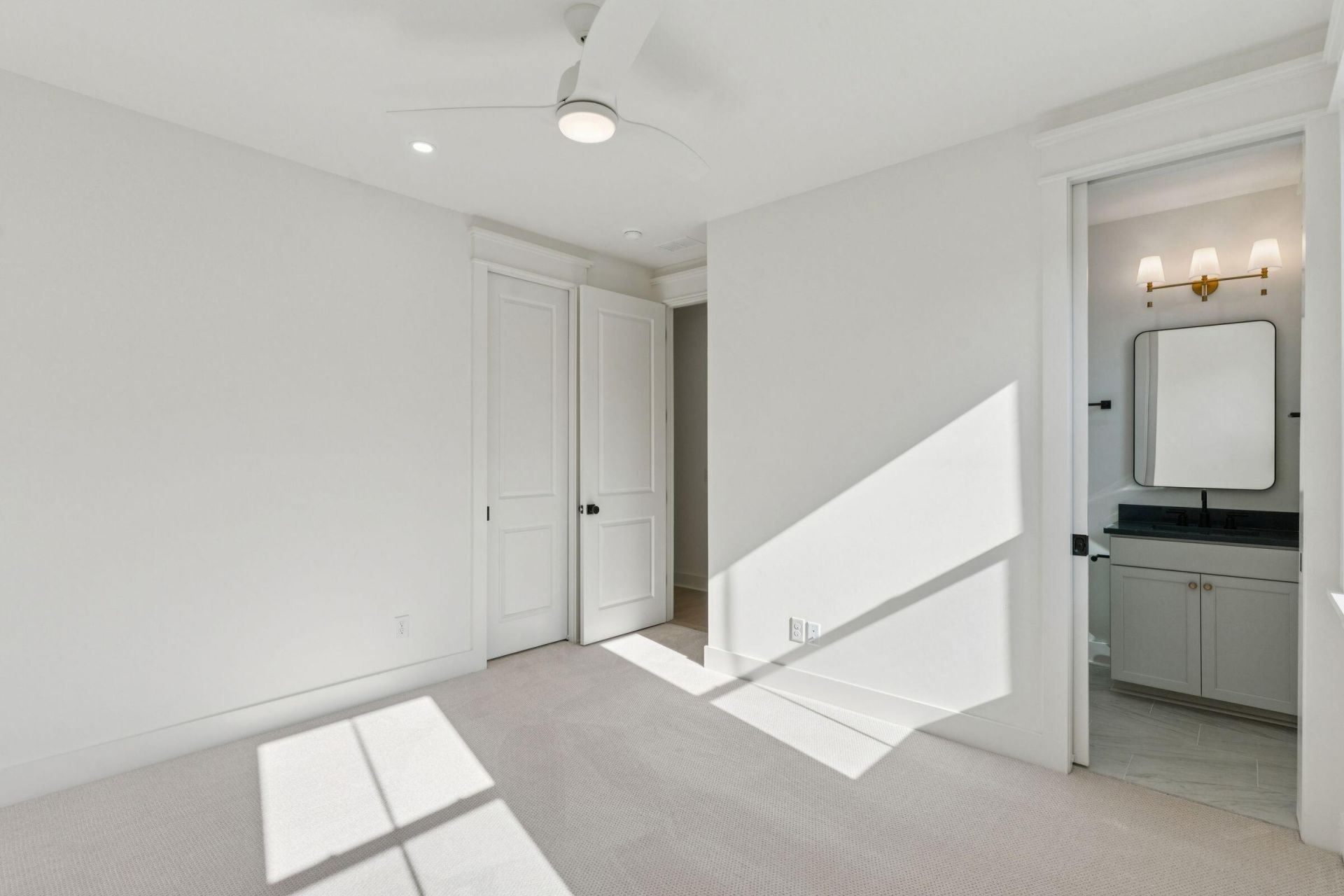 1127 Hamlin Road Photo 54