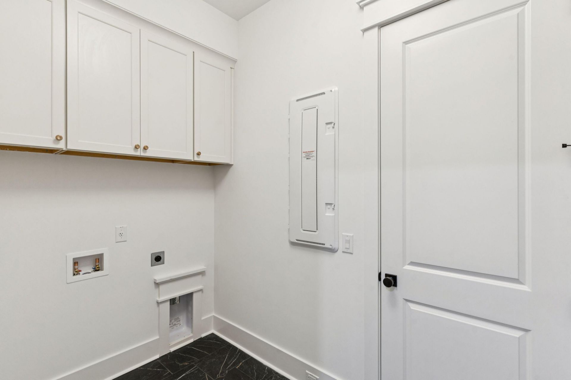 1127 Hamlin Road Photo 59