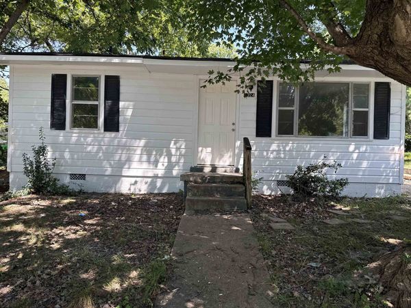 1324 TODD AVE, Dyersburg, TN 38024