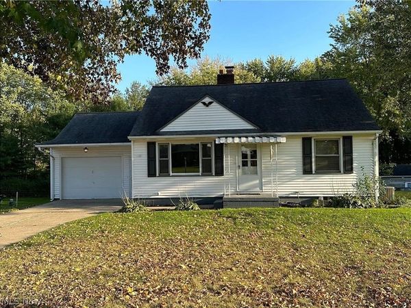 9934 Georgetown Street NE, Louisville, OH 44641