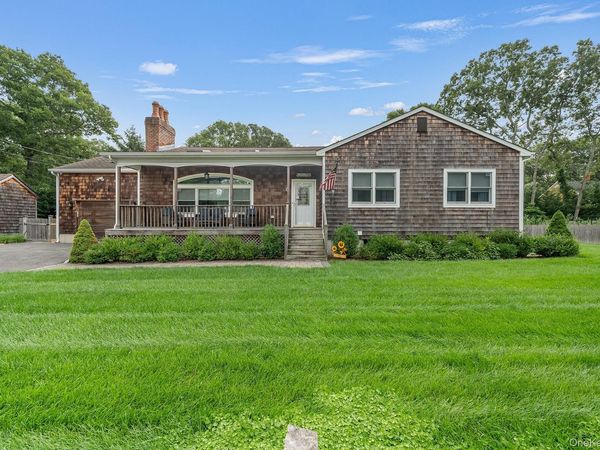 10 7th Street , East Hampton, NY 11937