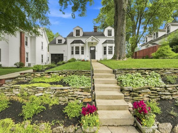 52 E Lincoln Avenue, Columbus, OH 43214