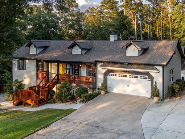 2390 Stone Drive SW, Lilburn, GA 30047