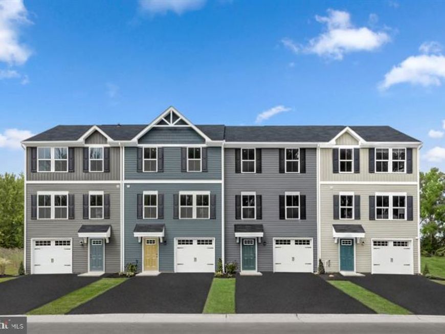6 Rhonda Way , Unit 9B, Carlisle, PA 17013 Main Photo