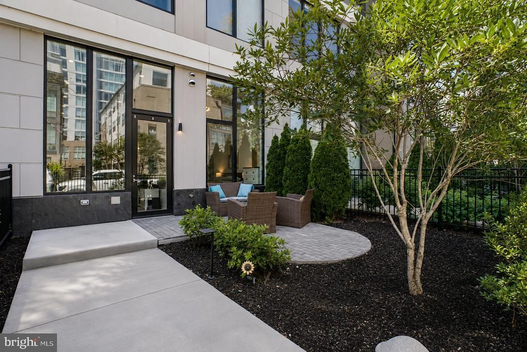 801 N Fairfax Street, Unit 133, Alexandria, VA 22314 Main Photo