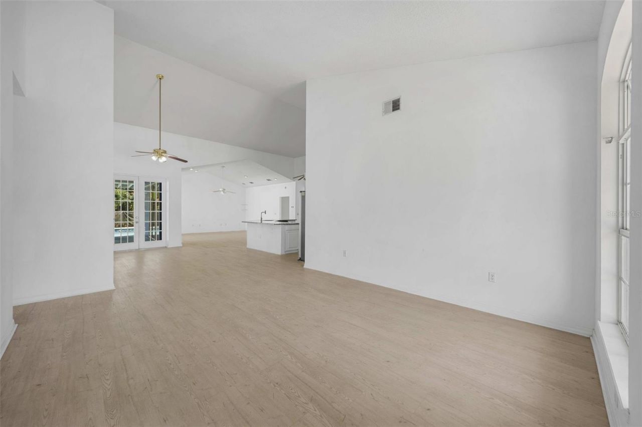 14325 Lake Price Drive, Orlando, FL 32826 Photo