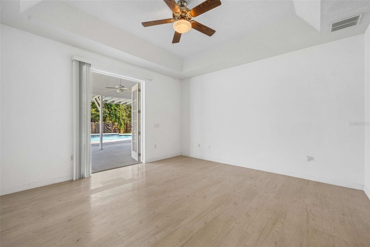 14325 Lake Price Drive, Orlando, FL 32826 Photo