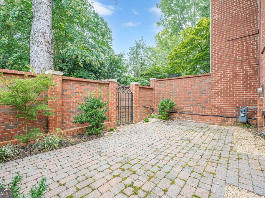 Property Image 41