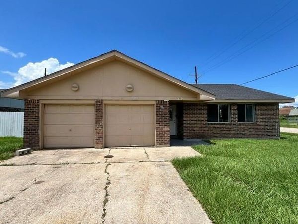 2229 CAMBRIDGE Drive, LaPlace, LA 70068