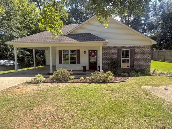 186 Wilson St., Pontotoc, MS 38863